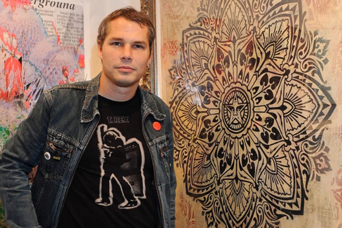 Фрэнк Шепард Фейри. Shepard Fairey художник. Шепард Фейри художник. Шепард Фейри граффити. Шепард фейри