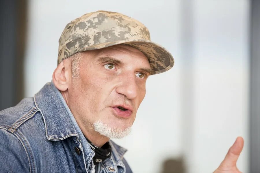 Айрапетов стендап. Андрей айрапетов. андрей айрапетов режиссер. андрей айрапетов комик. андрей айрапетов стендап.