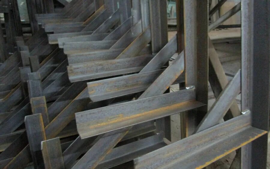 Необычные металлические конструкции. Ферма лстк 24 метра. Ферма лстк 24м. Ферма балка. Стальные конструкции прокат.