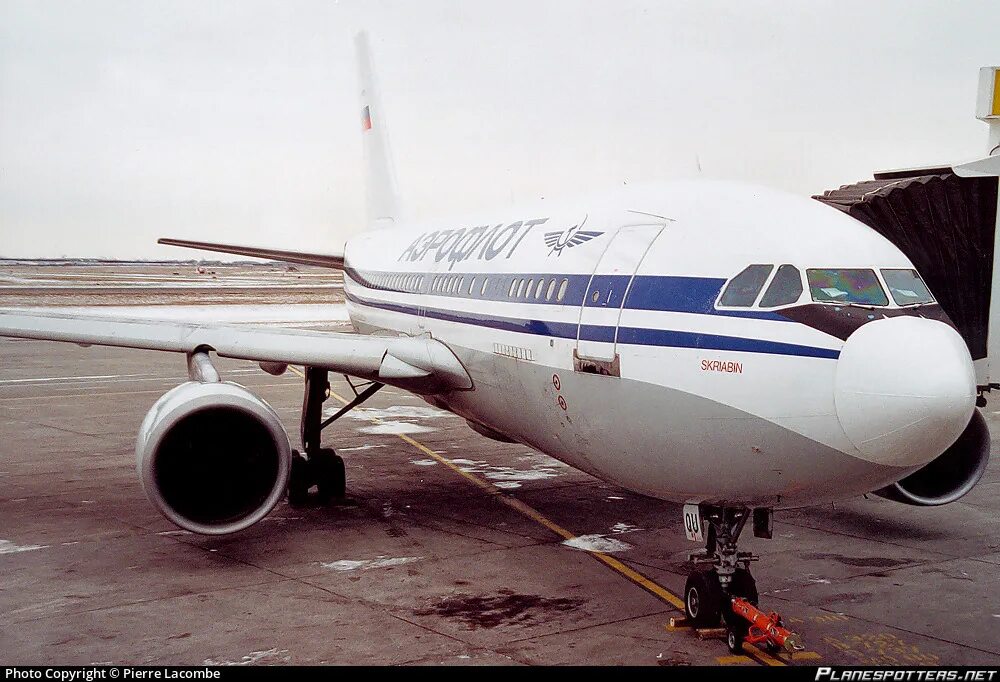 Аэрофлот 593. Airbus a310-300 Аэрофлот. А310-308. Аэробус а310 Аэрофлот 1994. Самолёт Аэробус а 310 Аэрофлот.