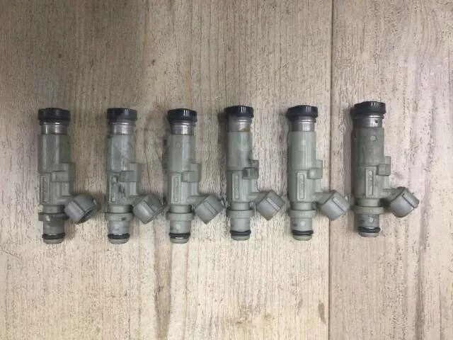 1jz gte tt сетки на форсунках. Форсунки 2jz ge vvti. Форсунки 1jz. Форсунки 1jz gte vvti. Топливные форсунки 1jz ge.