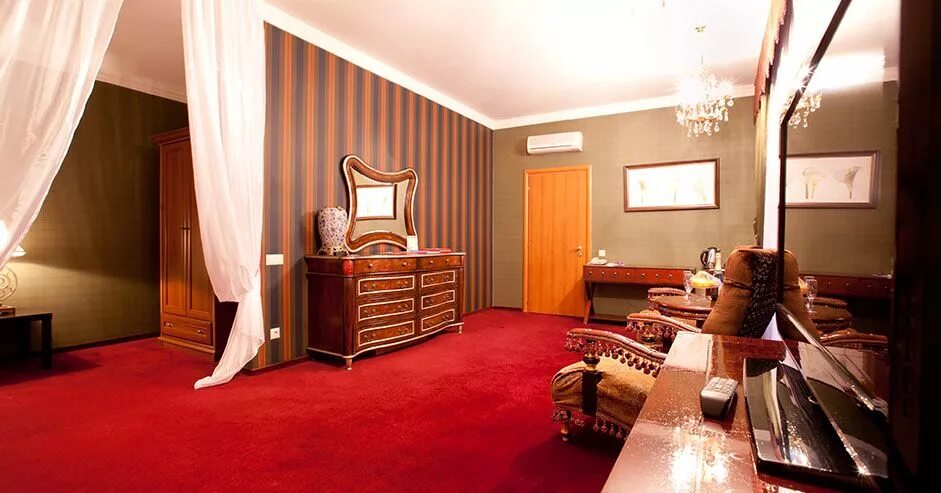 Яхонты ногинск президентский номер. Яхонты таруса парк отель. Парк-отель яхонты таруса 4*. Логотип отеля яхонты. Яхонты январь 2024.