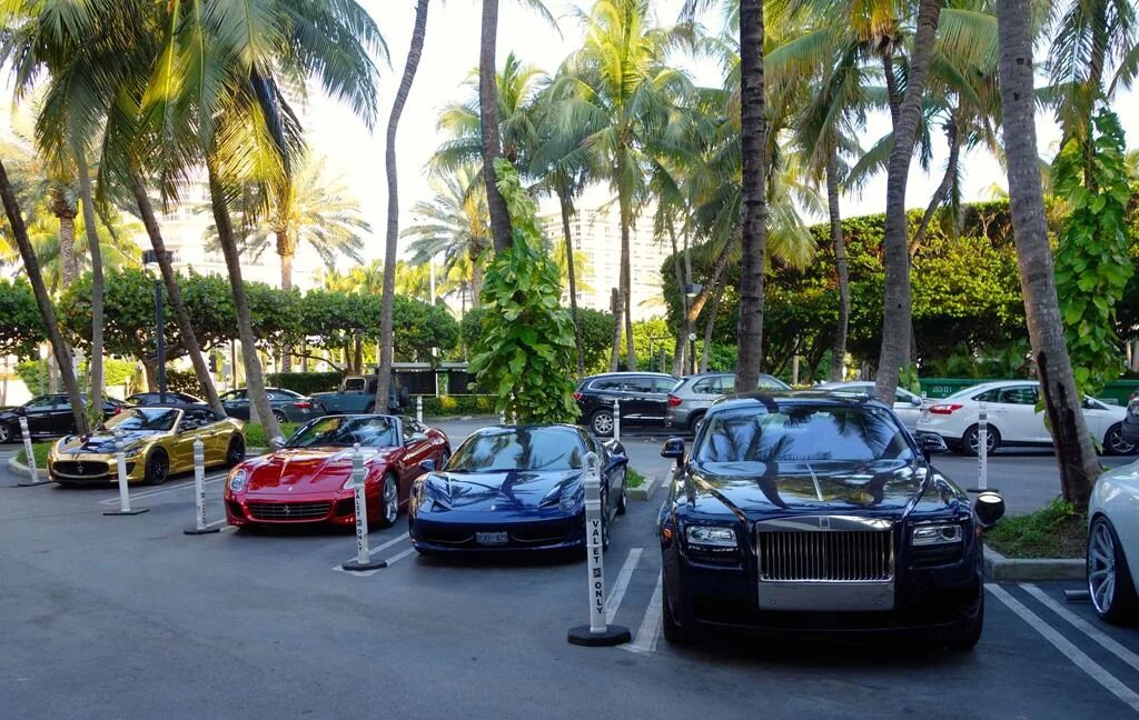 бич машина. крайслер 200 кабриолет. Infiniti g37. бентли континенталь майами. палм бич лос анджелес.
