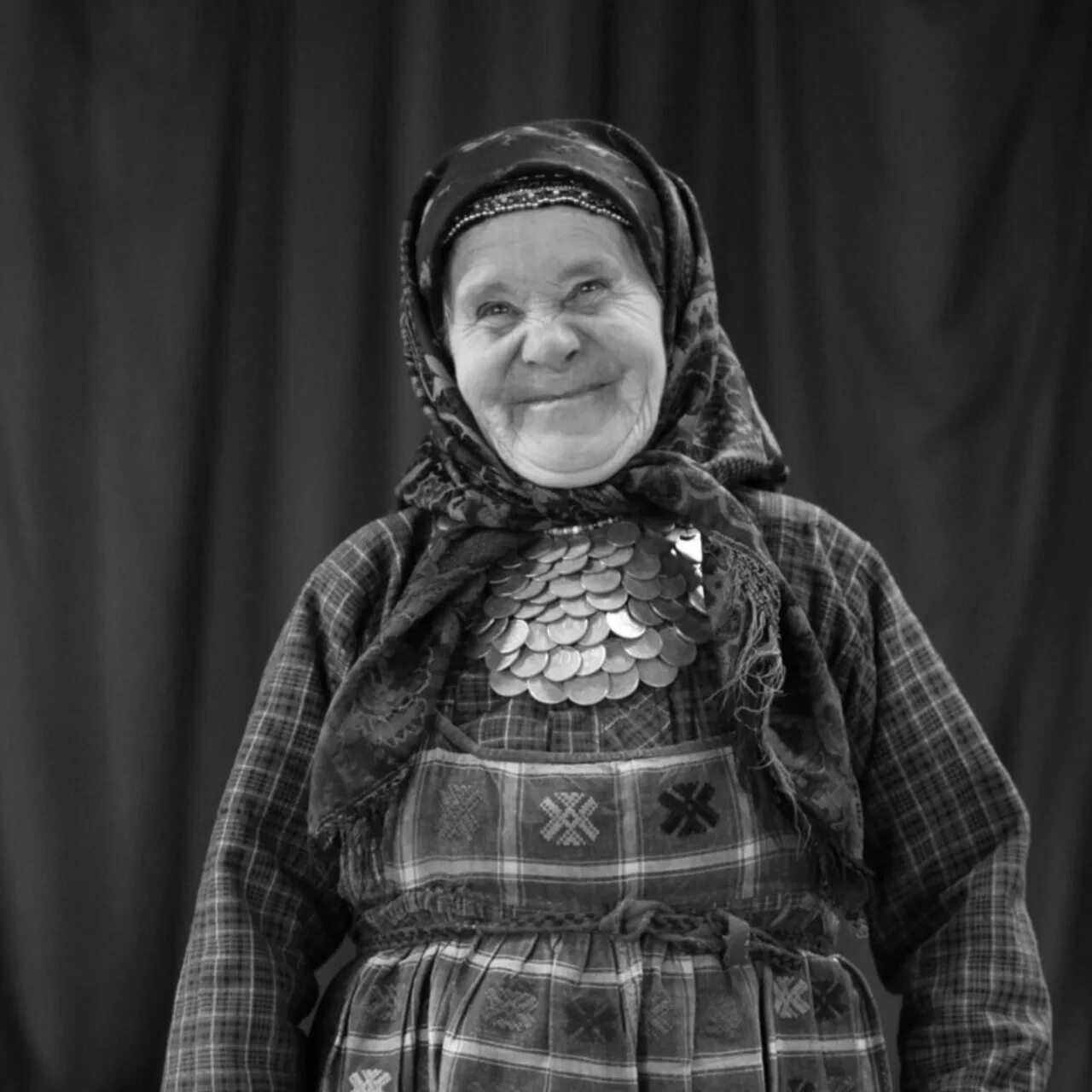 Фото крупно бабушек. Бабушка. Российские бабушки. Фотографии бабушек.