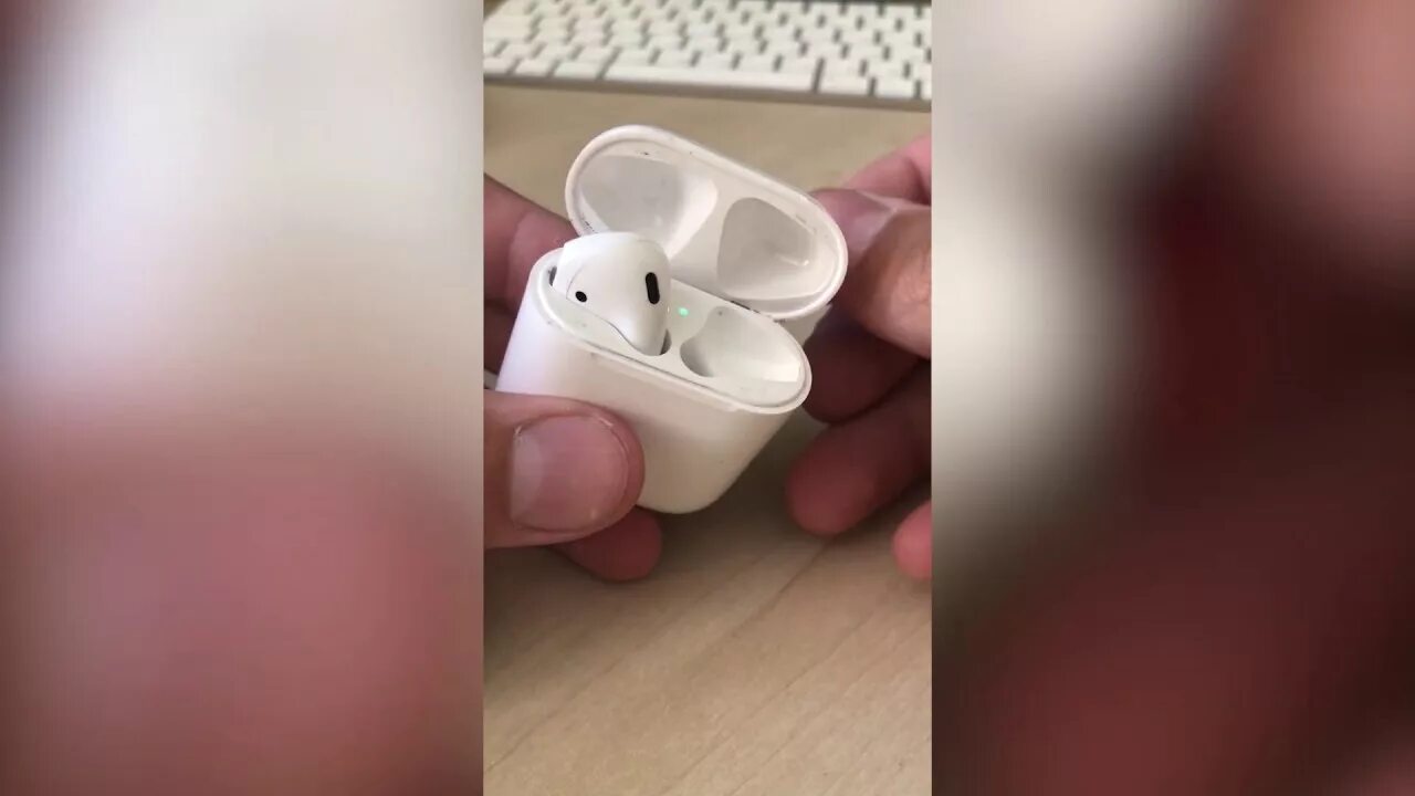 Отключился один наушник airpods. Наушник левый AIRPODS Pro 2 левый. Наушник правый эйрподс 2. Наушники аирподсы 10. AIRPODS 2 левый и правый.