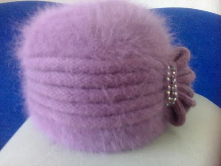 Шапку женскую 56 размера. Головные уборы от 511. Шапка женская. Левел про головные уборы летом. Шапка вязаная женская.