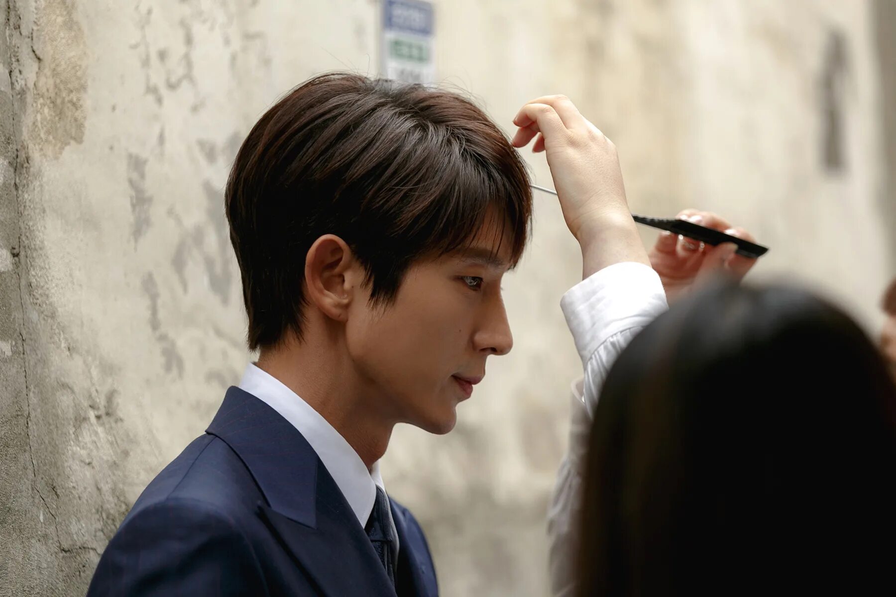 Ли джун ки беззаконный адвокат. Ли джун ги адвокат. Беззаконный неправда. Беззаконный неправда. Беззаконный неправда.