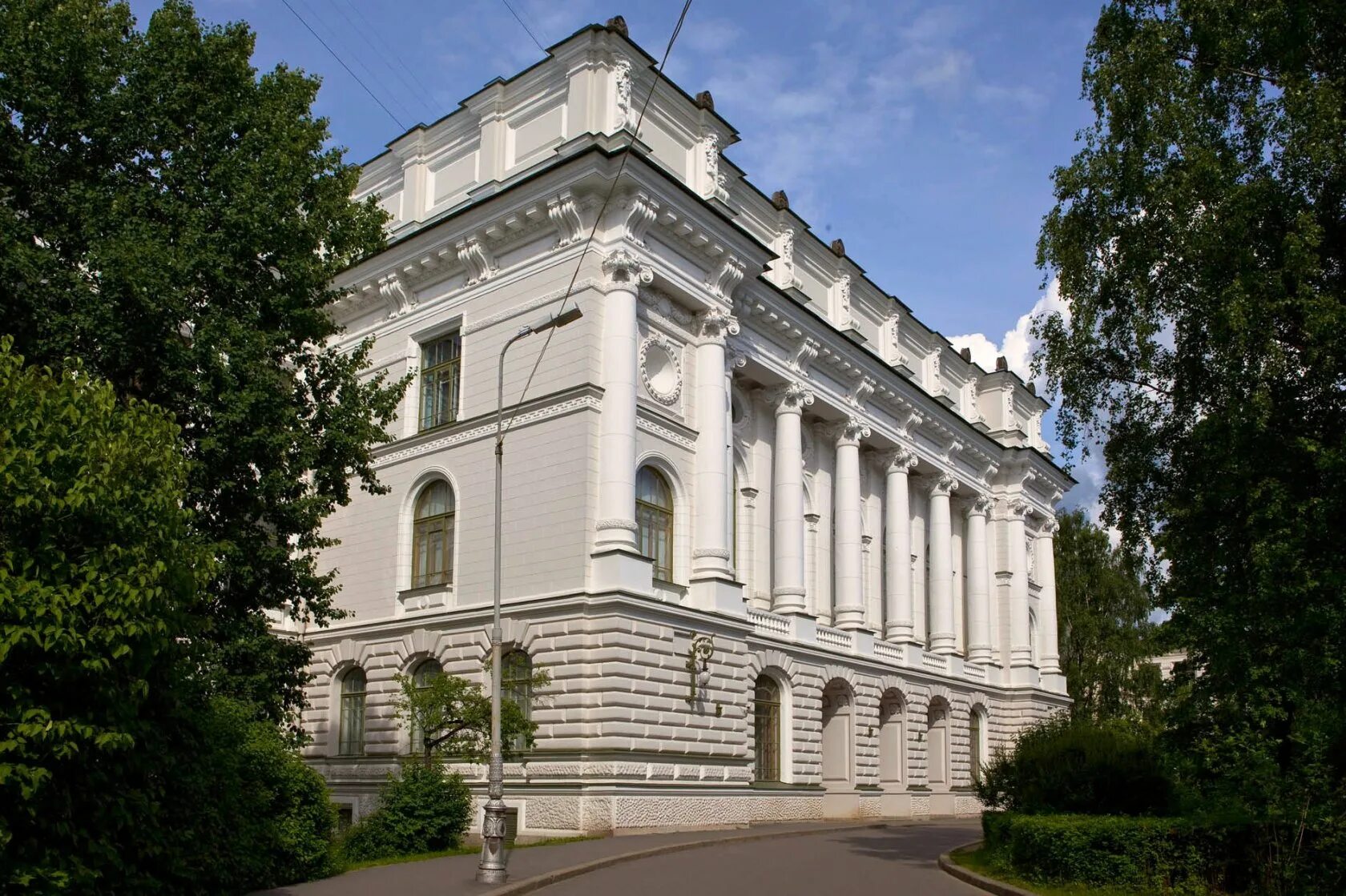 Петра великого направления. Санкт-Петербургский политехнический университет. Политехнический университет Петра Великого. Институт Петра Великого Санкт-Петербург. СПБГУ политехнический университет Петра Великого.