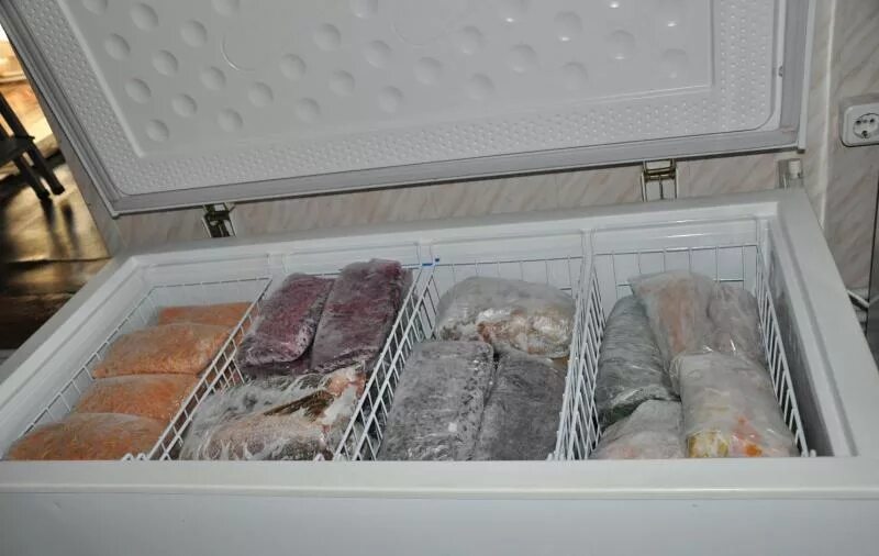 Морозильный камера ларь Xingx. Морозильник с рыбой. Хранение мяса в холодильнике.