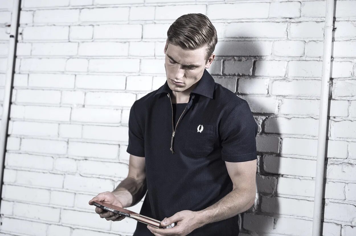 Magazine 9. Fred Perry скинхеды. Кепка Nigel Cabourn. Нигель Перри.