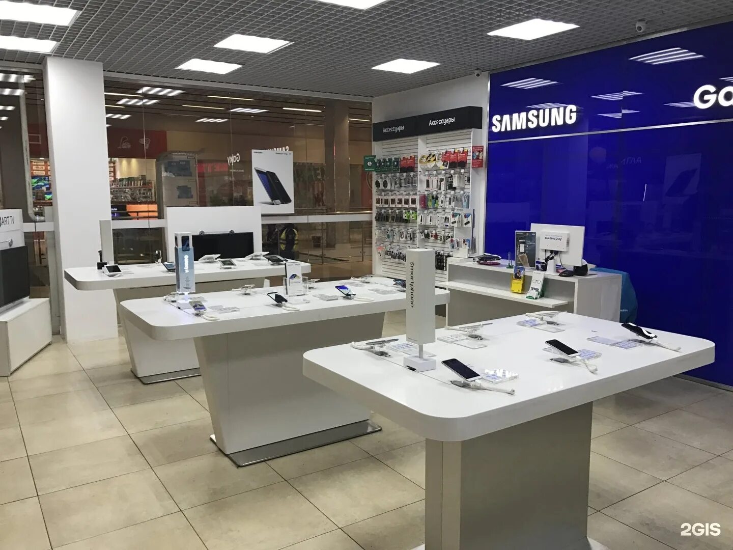 Самсунг представительство. Samsung мурманск магазин. Самсунг мурманск. Самсунг магазин. Магазин электроники самсунг.