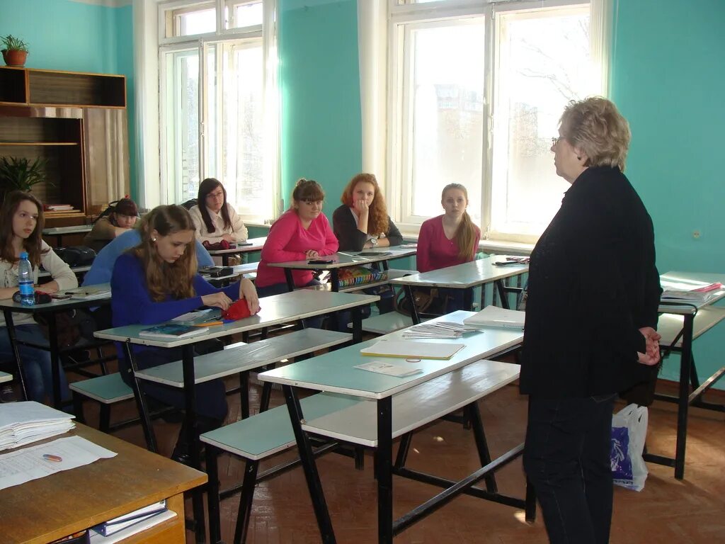 Сайт технологического колледжа великий новгород. Новгородский агротехнический техникум. Агротехнический колледж Великий Новгород. Агротехнический техникум Великий Новгород Псковская. Общежитие агротехнического техникума Великий Новгород.