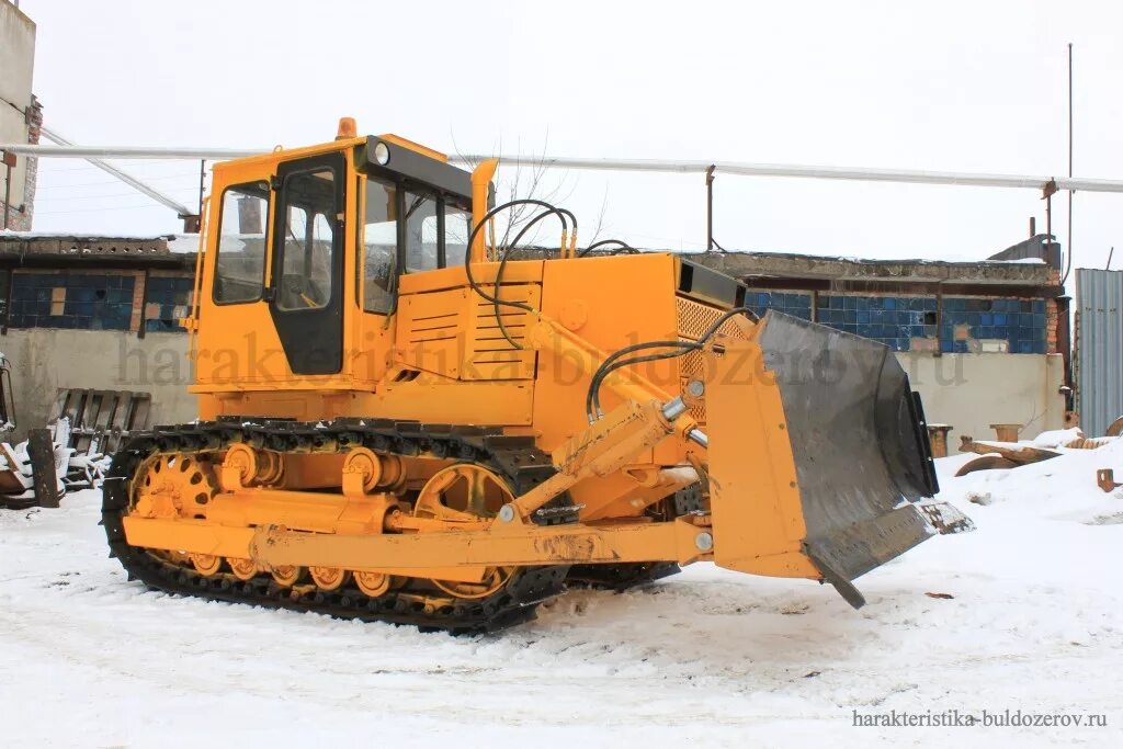 трактор гусеничный т-170. бульдозер т-170 технические характеристики. б-170 бульдозер. бульдозер чтз т 170 характеристики. чтз технические характеристики.