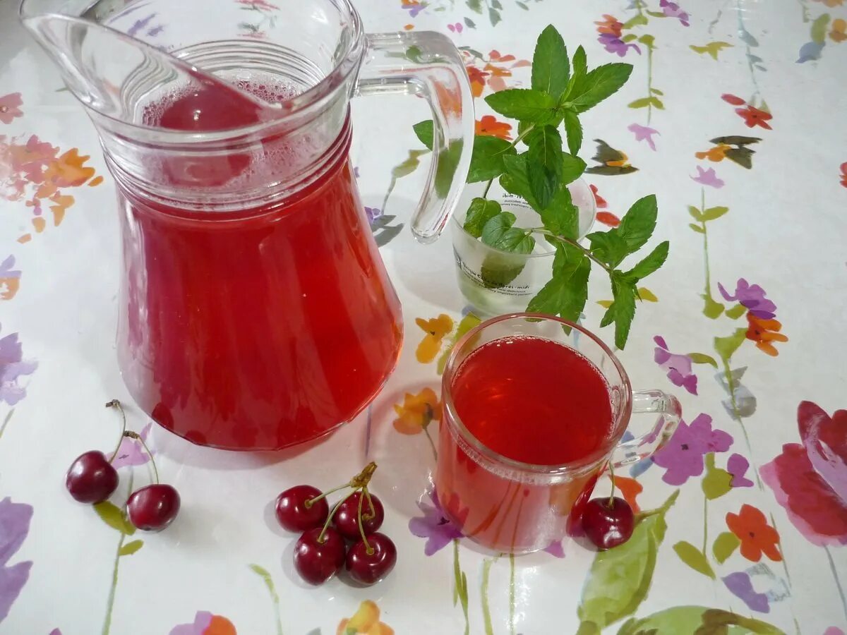 Настои. Узвар из сухофруктов. Слабительный компот. Компот из кураги. Компот из чернослива.