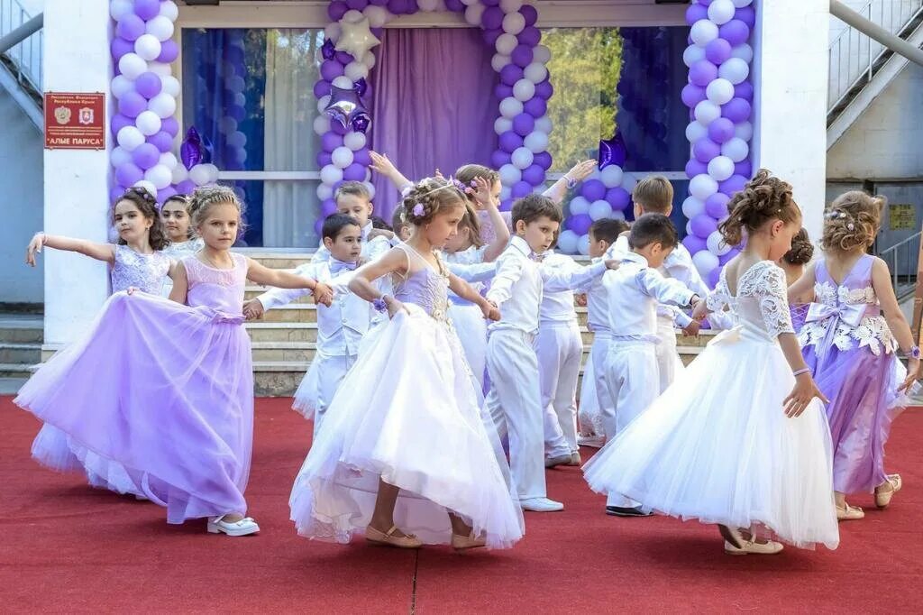 Темы для выпускного в детском саду. Темы для выпускного в детском саду. Темы для выпускного в детском саду. Темы для выпускного в детском саду. Выпускные в детских садах.