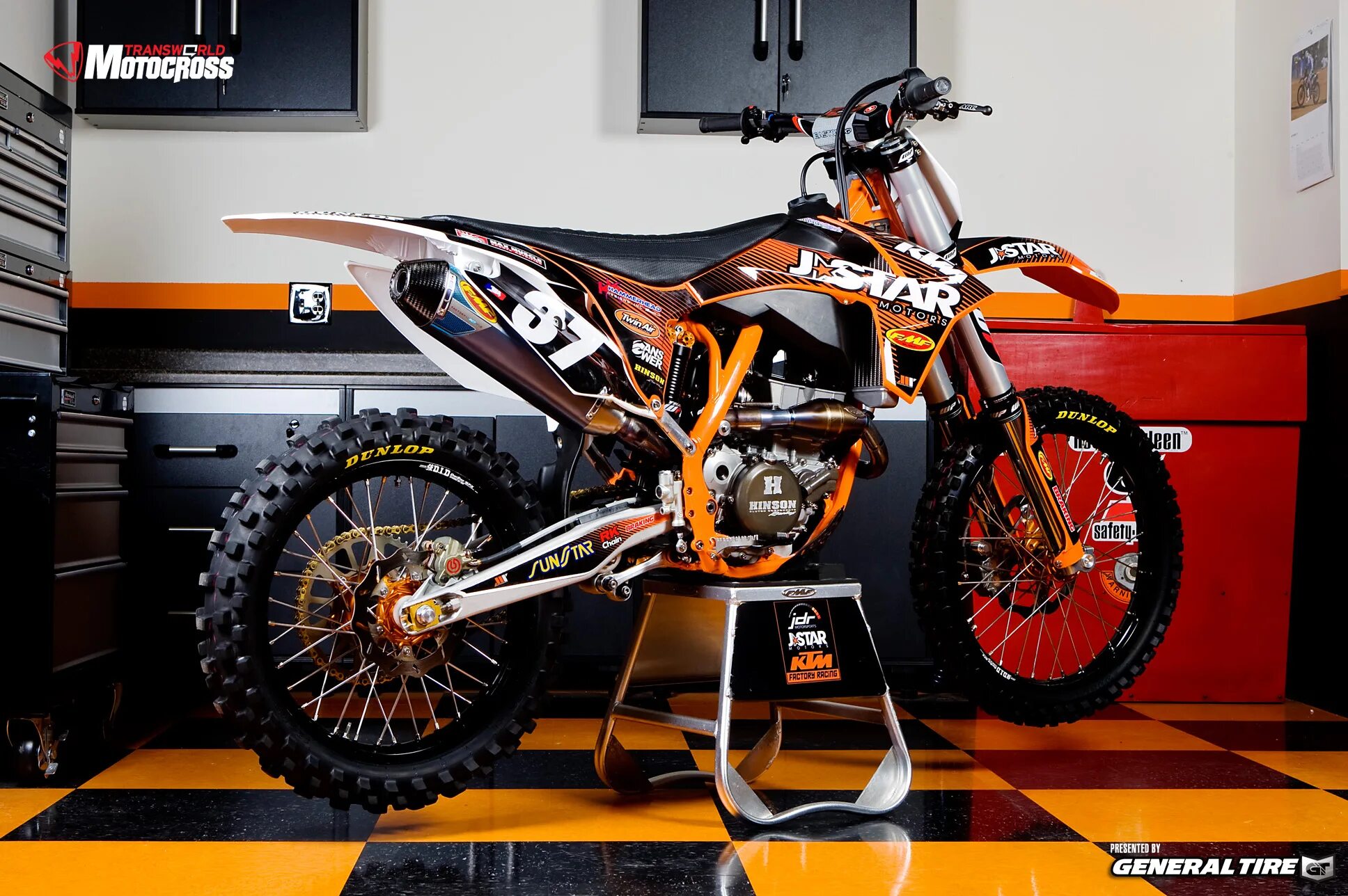 Ктм 550 эндуро. Ktm 890 duke 2022. Мотоцикл ктм кросс. Самый мощный ктм. Самый мощный ктм.