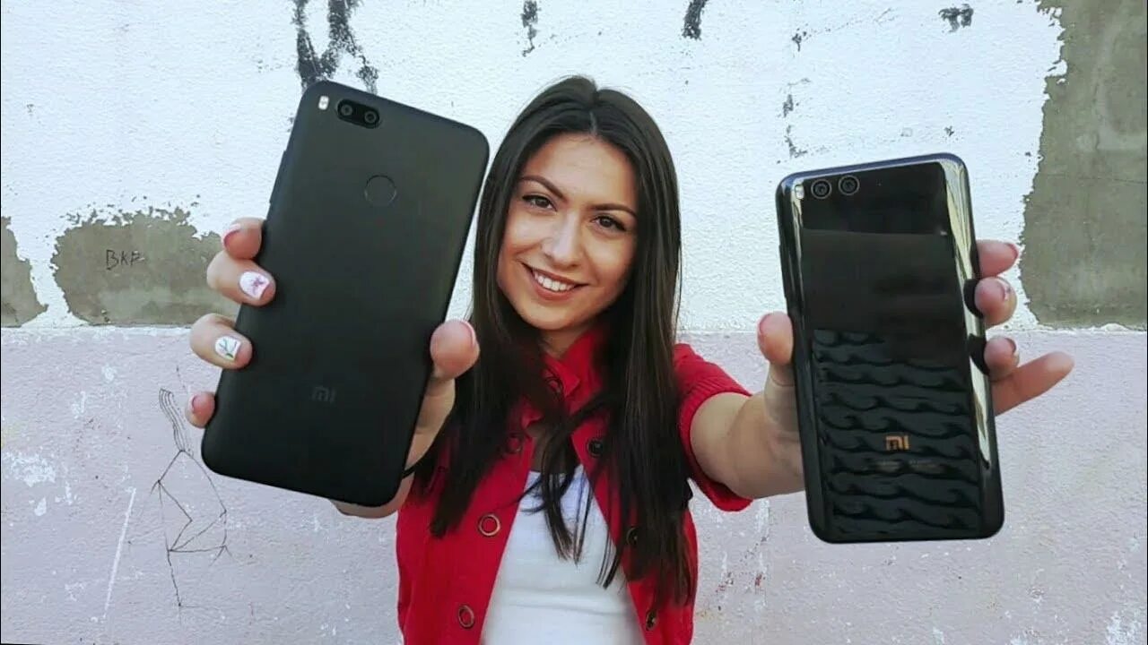 My favourite phone. Blackberry key 3 характеристики. My favourite phone. My favorite book топик. Сумка блэкберри.