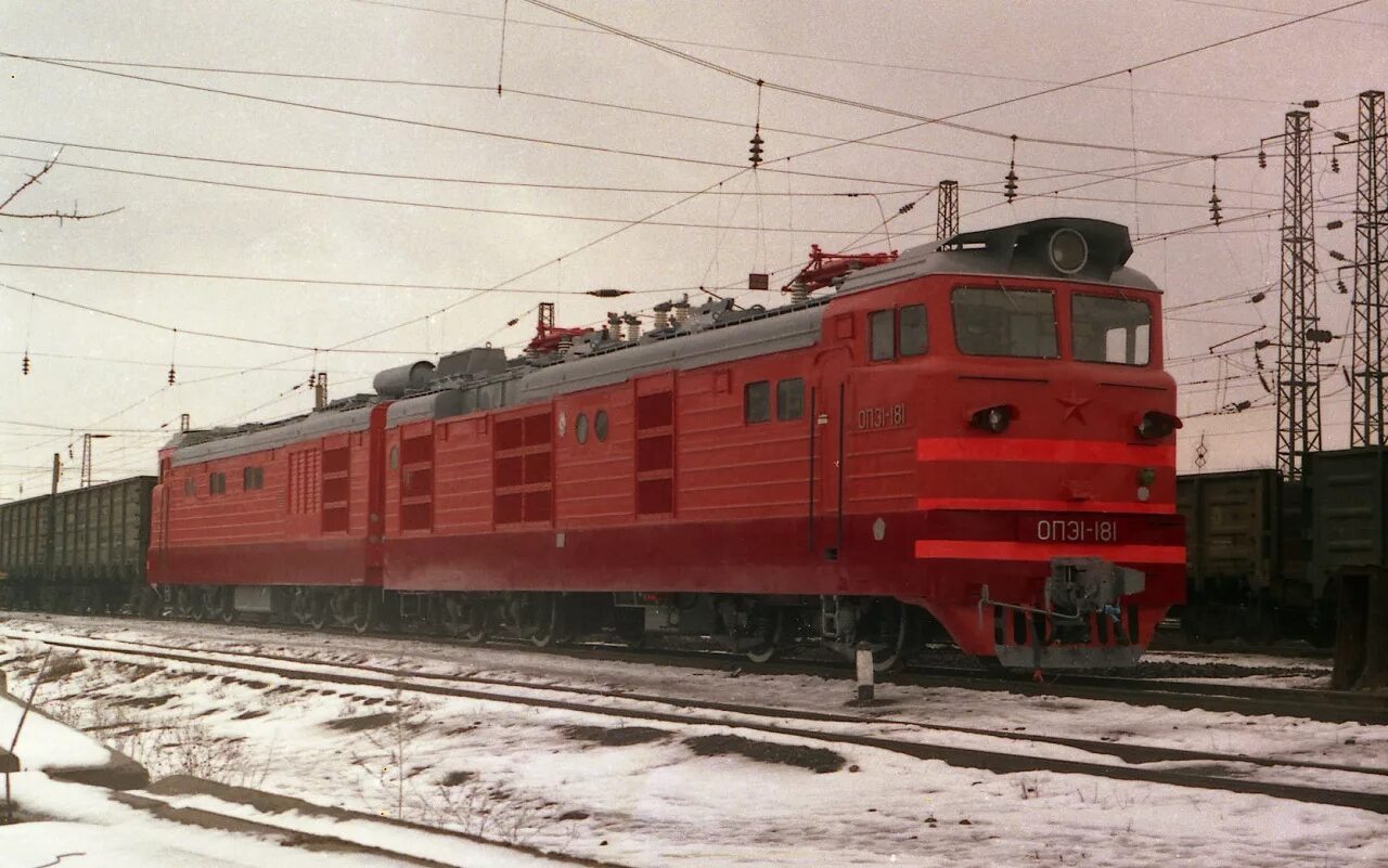 Оп 31. Электротепловоз опэ1. Электротепловоз опэ1. Тяговый агрегат опэ. Опэ1 тяговый агрегат.
