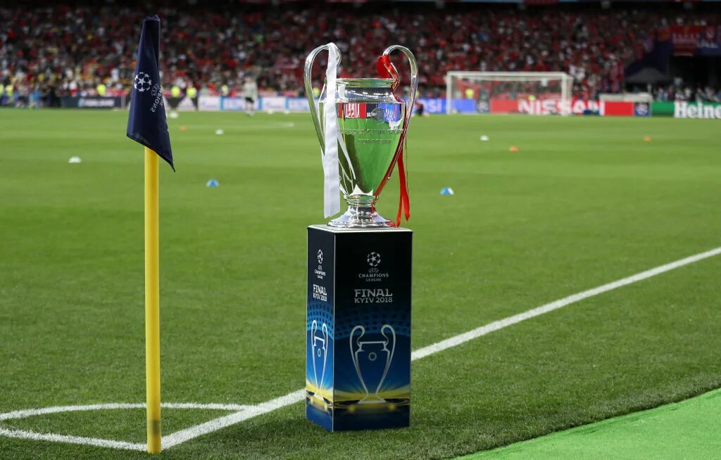 Чемпиона уефа прогноз. Champions League Trophy. UEFA Champions League Final 2023. UEFA Champions League Trophy. Футбольный Ушастый Кубок.