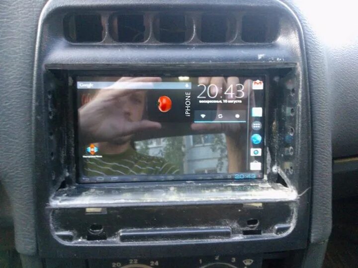 Крепление планшета в автомобиле на магнитолу. Магнитола своими руками в машину. Короб для автомагнитолы. Магнитола своими руками в машину. Магнитола pioneer 1 din.
