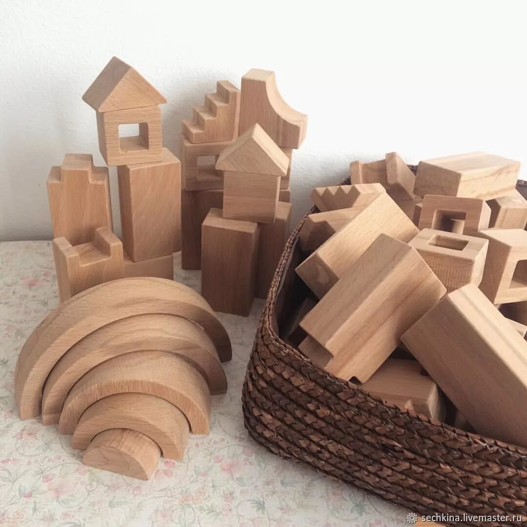 Деревянные кубики купить. Деревянные игрушки кубики. Набор деревянных кубиков. Детские кубики деревянные. Большие деревянные кубики.