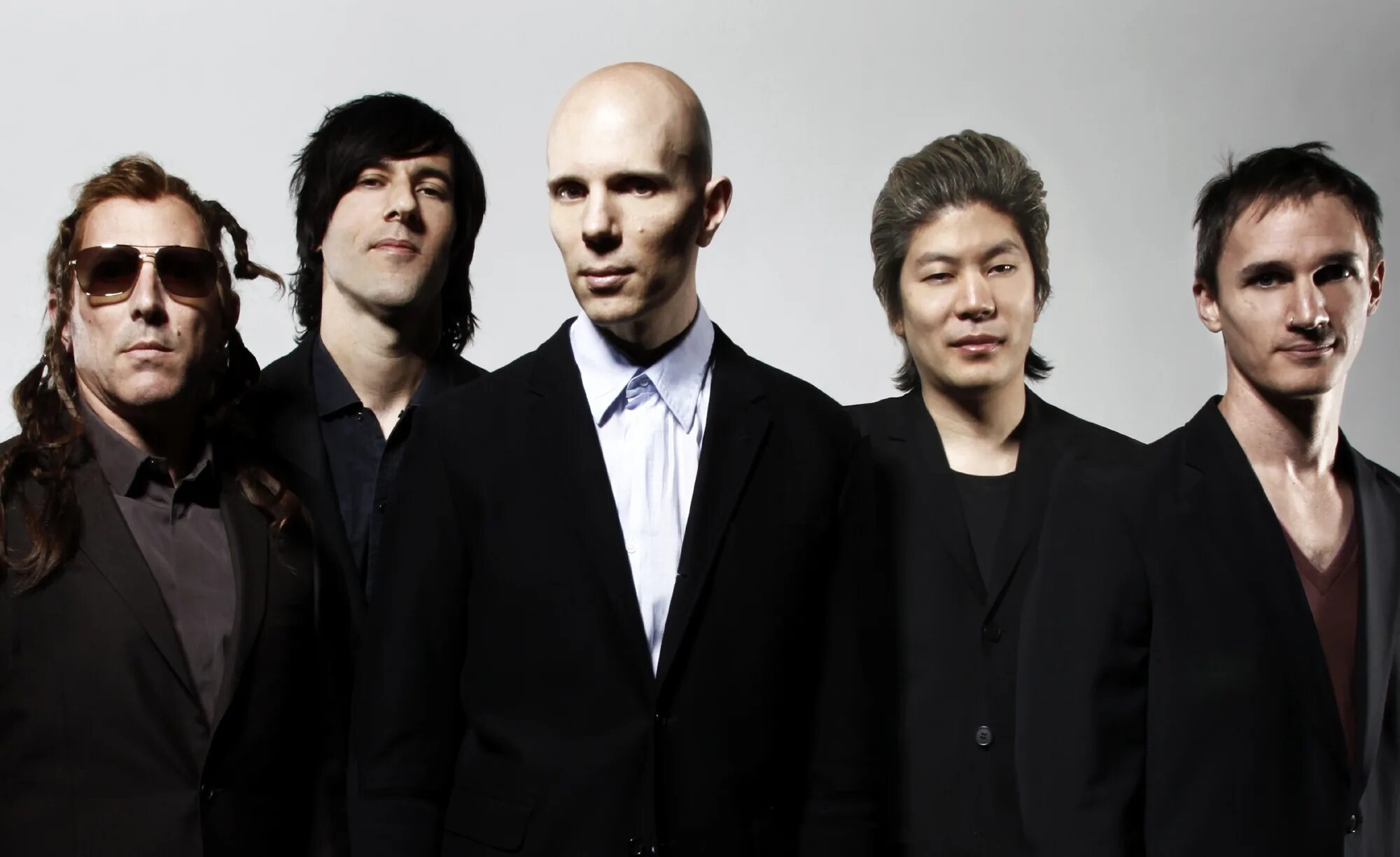 A perfect circle рок-группа. Группа a perfect circle. Группа a perfect circle. Classless act группа. A perfect circle вокалист.
