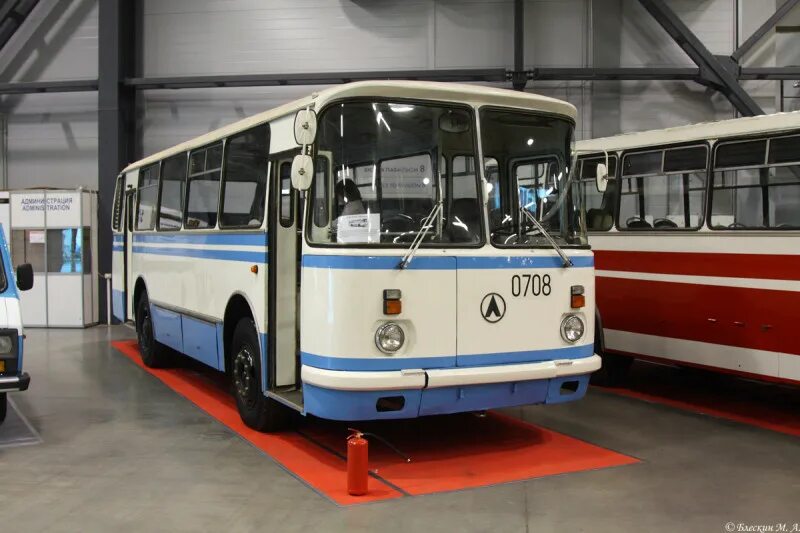 Автобусы львовского завода фото
