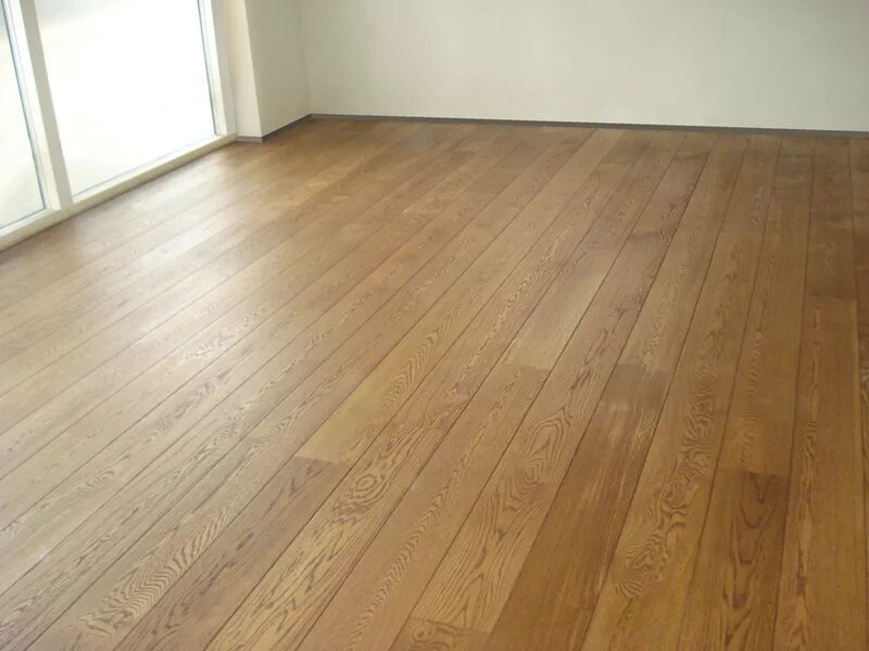 Половая доска в интерьере. Пол шпунтованная доска. Красивый линолеум. Ламинатная доска для пола. Полы в квартире.