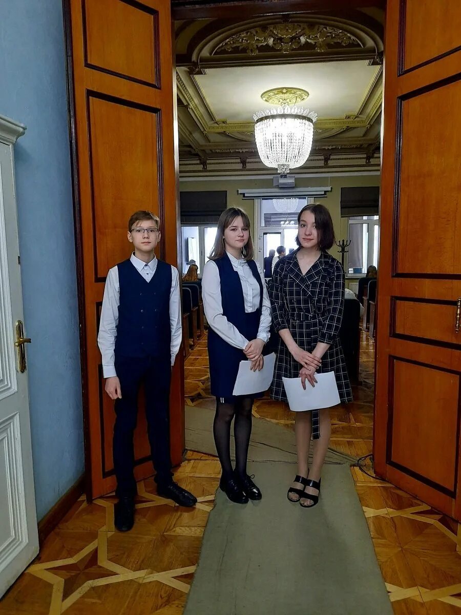 Школа девятая гимназия чайковский. Чайковский гимназия учителя. Школа 5 можга. Чайковский гимназия учителя. Гимназия чайковский.