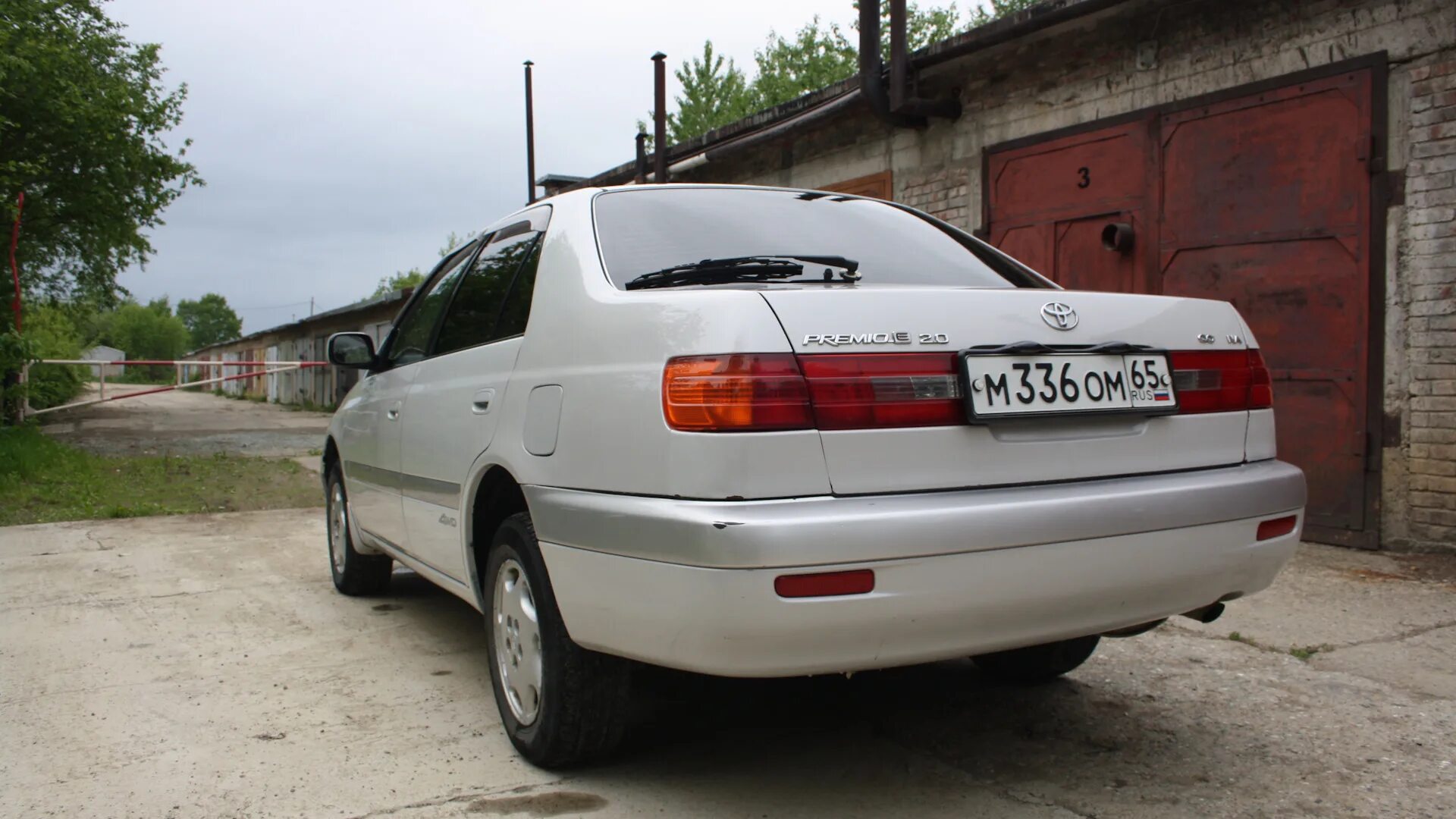 Корона премио 2000 год. Тойота корона 2.0 145лс. Toyota Corona Drive. Toyota Corona Premio Rocket SMF+50 70ач Корея. Корона Премио различия кузова.