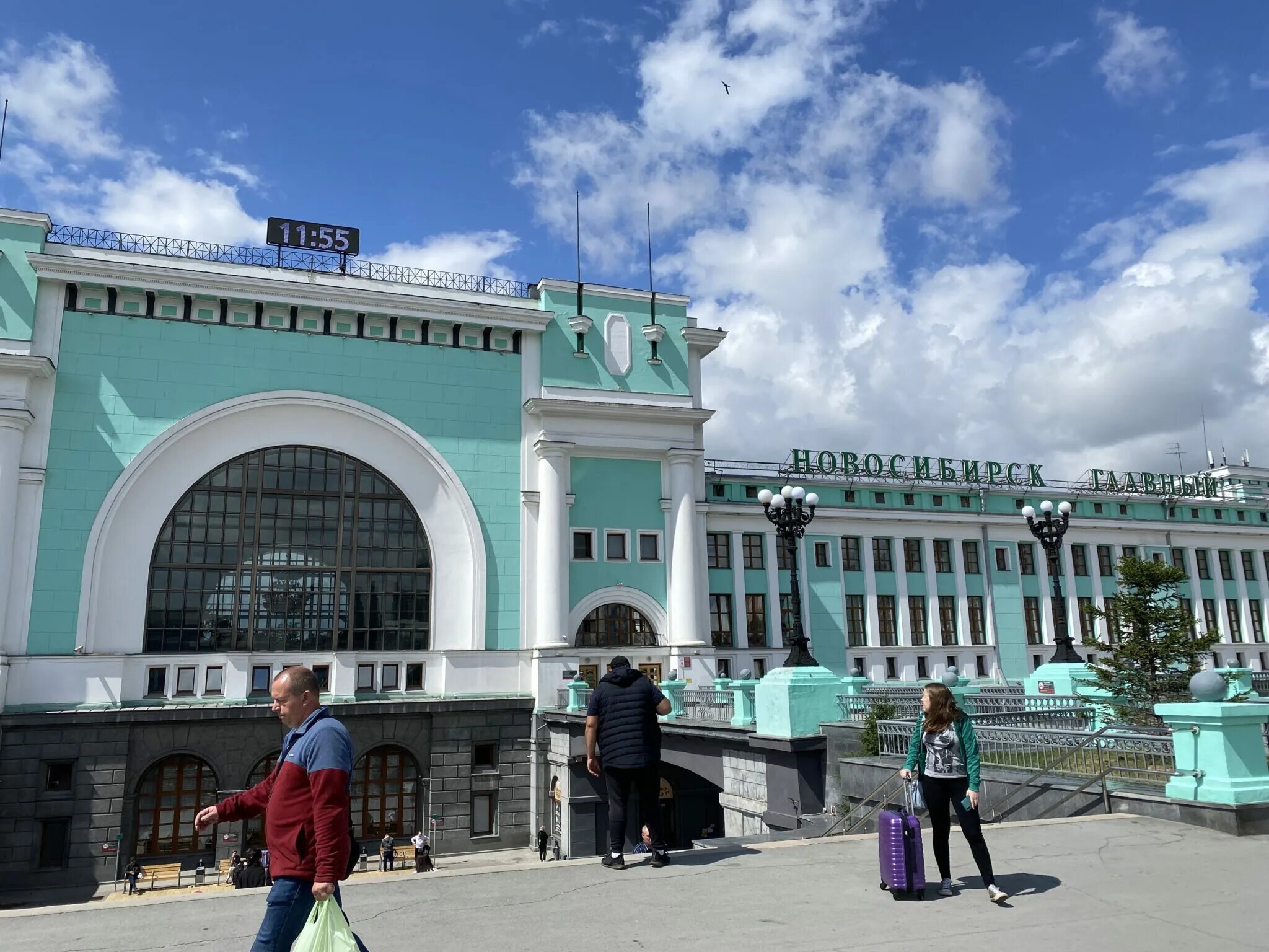 Улица вокзала в новосибирске
