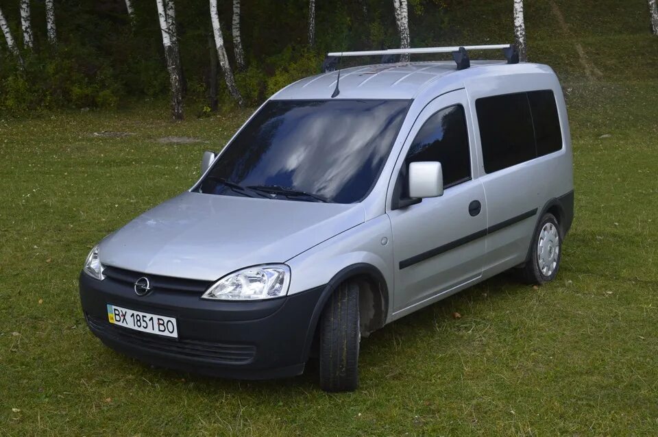 Купить опель в крыму бу. Opel Combo 2007. Opel Combo 2005. Opel Combo 1986. Opel Combo c спорт.