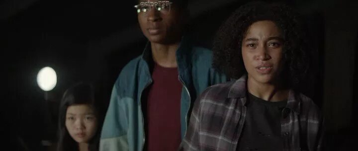 тёмные отражения 2. харрис дикинсон и амандла стенберг. амандла стенберг темные отражения. темные отражения хорошего качества. лиам темные отражения.