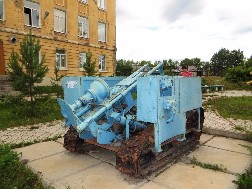 геологоразведка бурение. буровая 5. буровой станок урб 5 аг. буровая установка 3900/225 эк-бм. камаз буровая урб 2 5а.