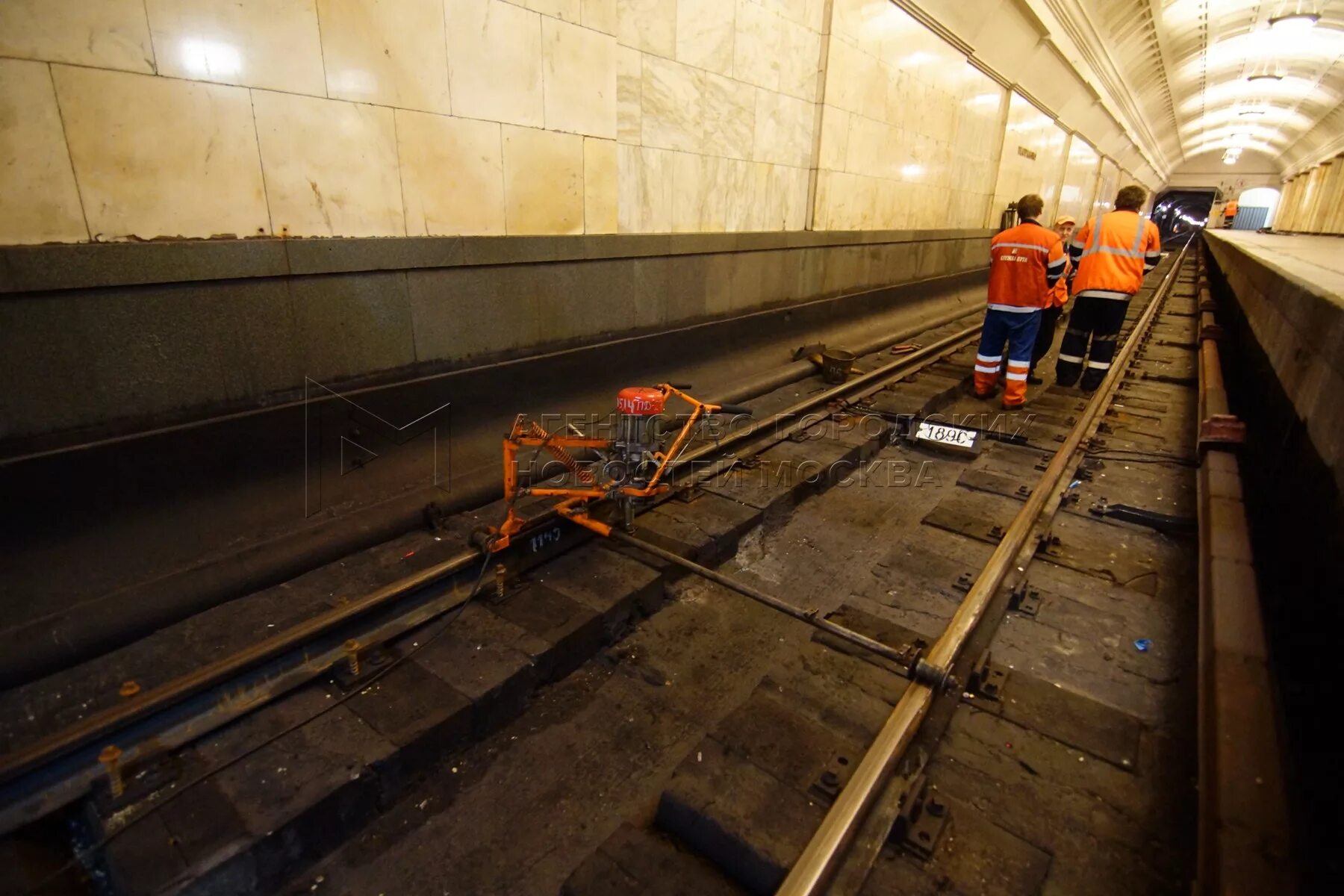 Закрытие станций метро Замоскворецкой. Закрытие Замоскворецкой линии. Метро Каширская Замоскворецкая линия. Закрытие участка Замоскворецкой линии.