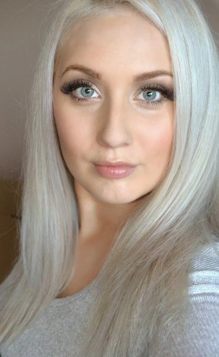 Short hair color, Hair inspiration, Dyed hair