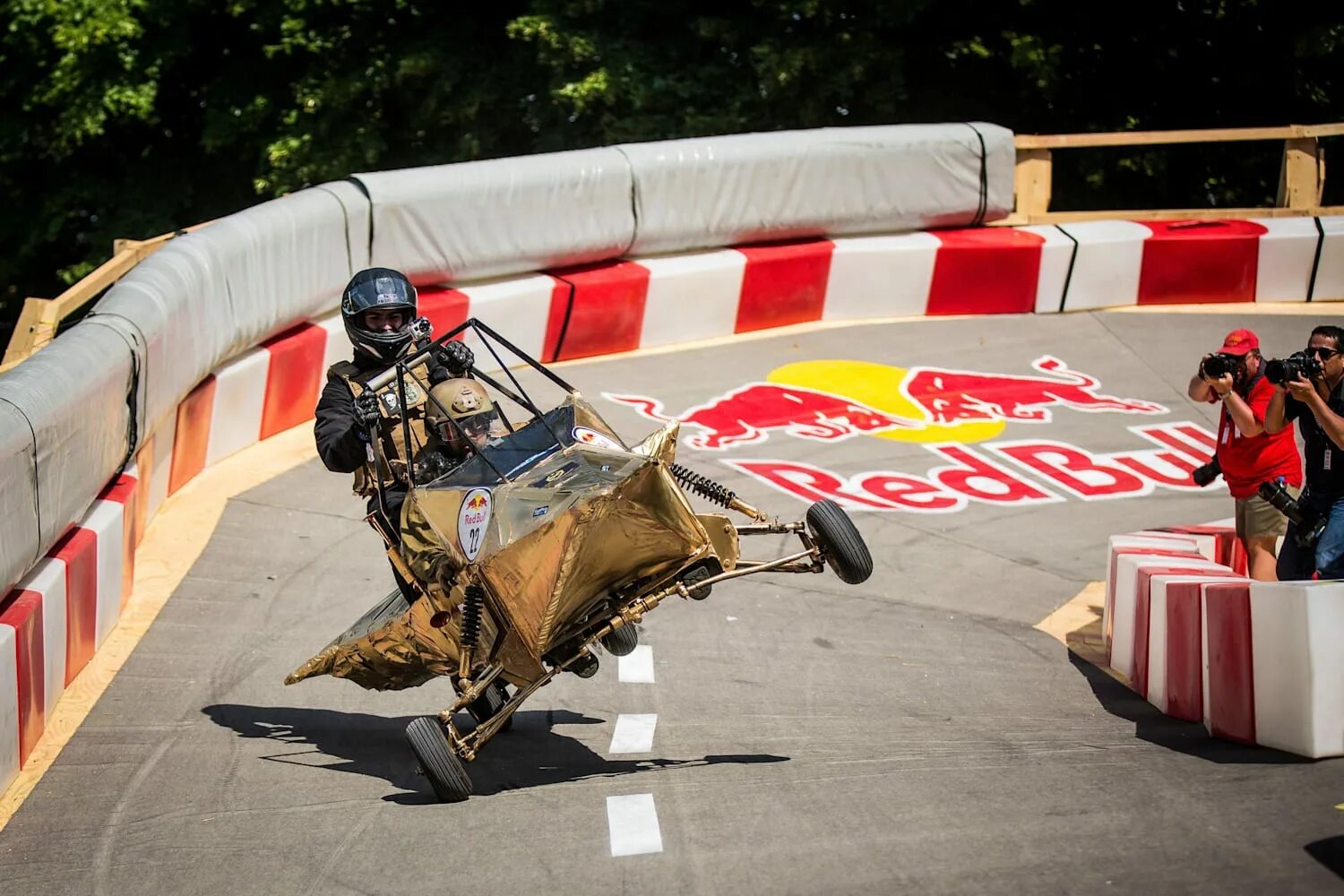 Тарантас ред Булл. Red bull Soapbox. Red bull Soapbox Race, 2022, Italy. Red bull Soapbox Race.