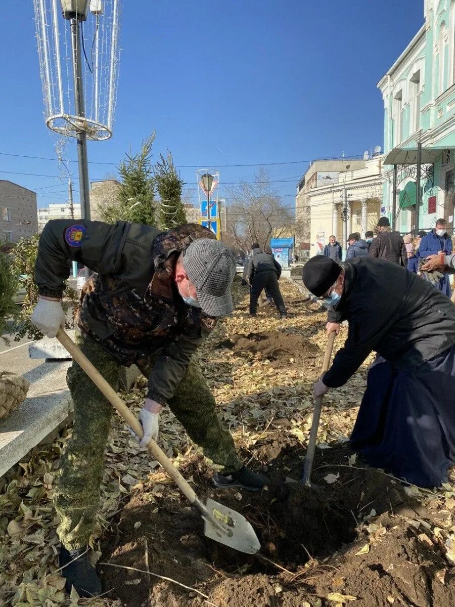 Новости сегодня последние свежие читать. Новости Чита. Работники ДМРСУ Чита. Сливы города читы. Сейчас в Чите.