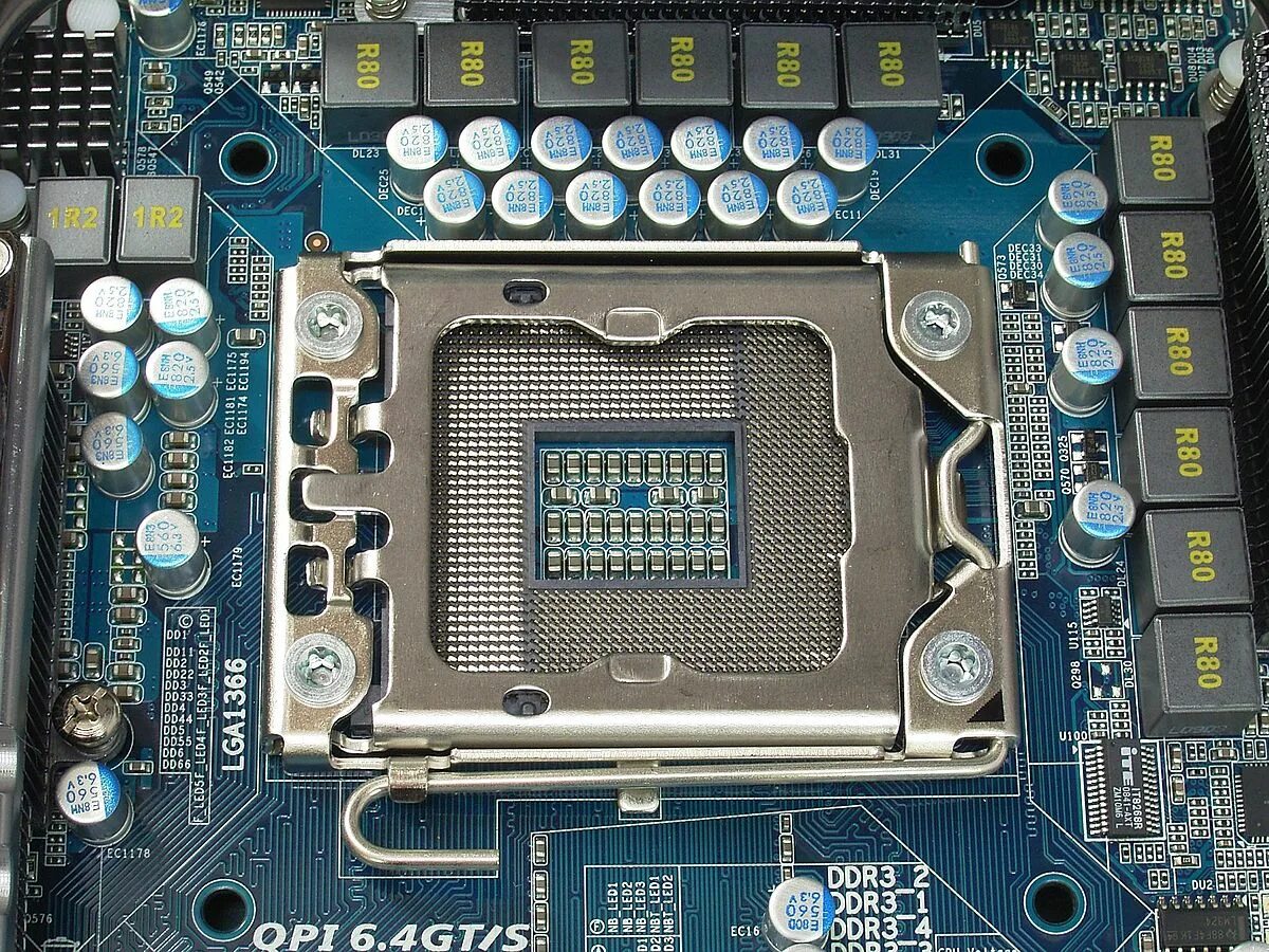 Процессора Intel Socket 1155. Сокет LGA 1155. Socket lga1366. LGA 1366 сокет.