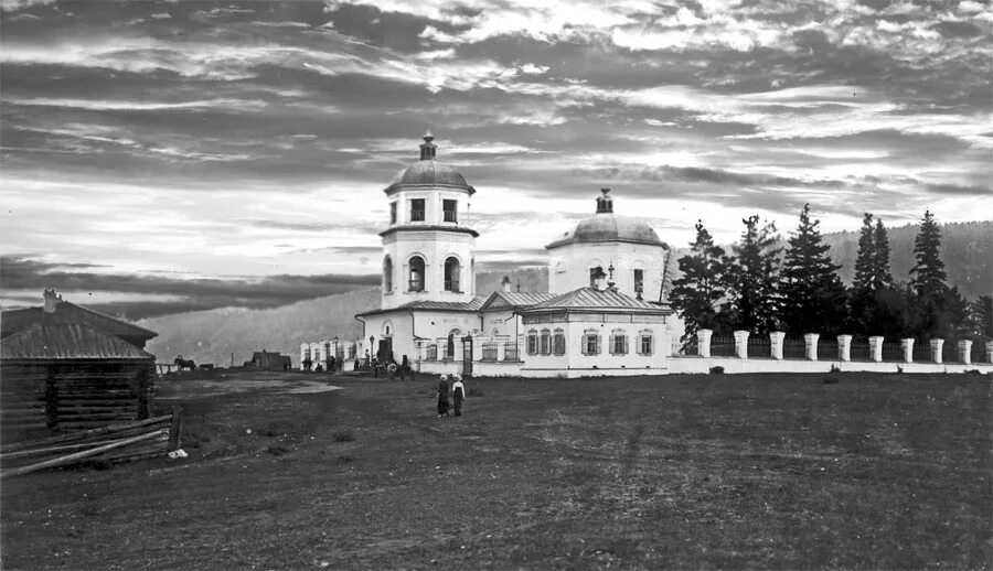 Киренск храм Спаса Нерукотворного. Спасская Церковь Киренск. Усть-Киренский Троицкий монастырь. Никольский Погост Киренск.