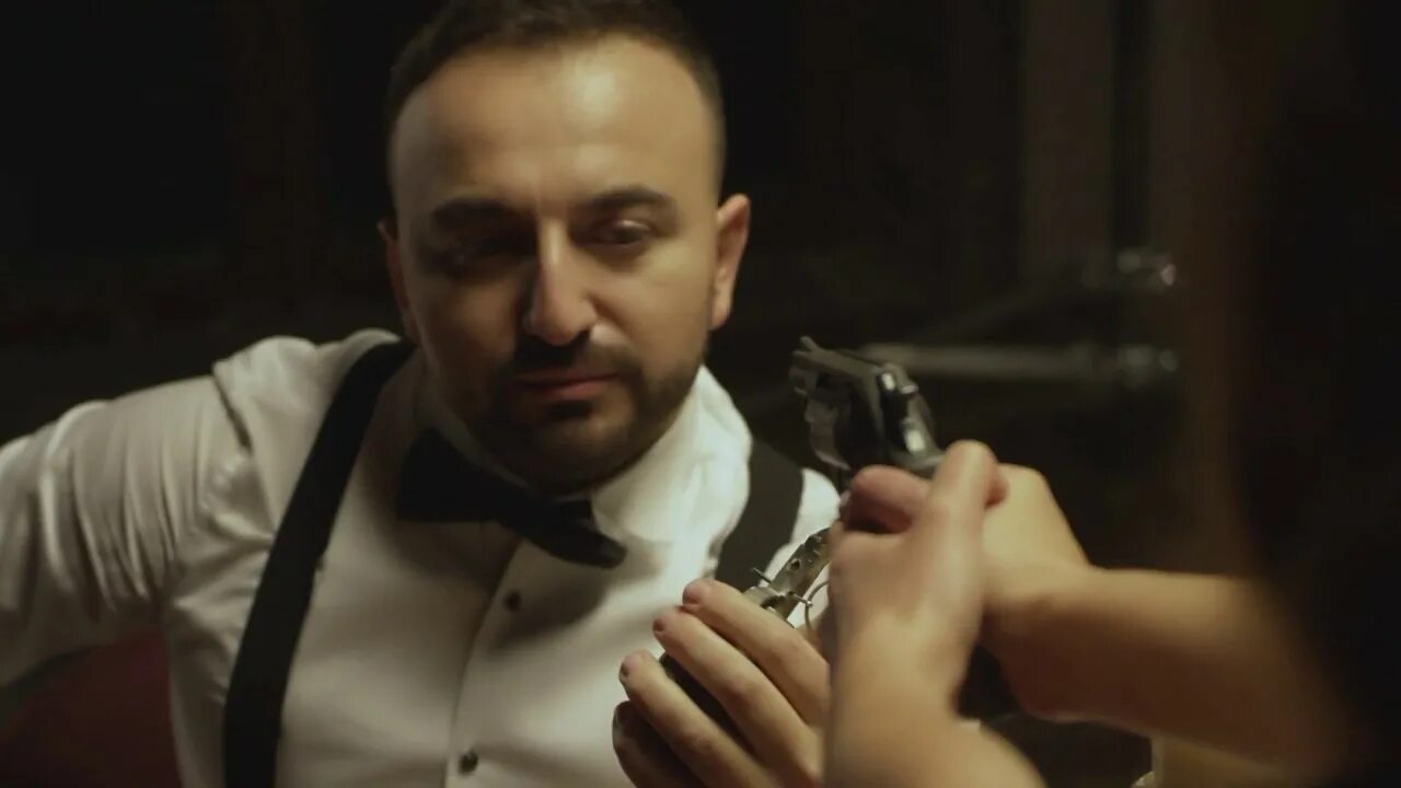 Песня не рви гитара душу мне пойми. Асен не рви гитара душу мне. a-sen ft. эgo - не рви гитара душу. эго не рви гитара. сен.