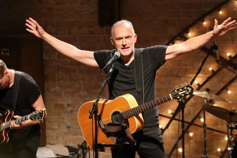 Логотип радио мегаполис фм. Мегаполис группа утро. Группа мегаполис обложка. Мегаполис плейлист сегодня. Мегаполис плейлист сегодня.