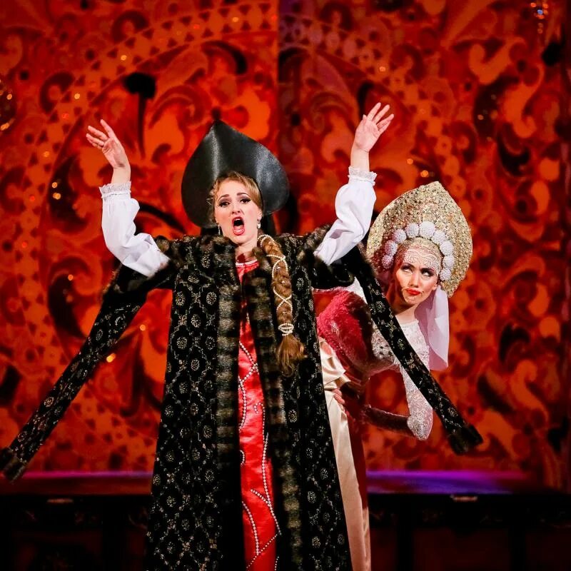 Девичий переполох юрий милютин. Советские мюзиклы. Оперетта девичий переполох. Девичий переполох картинки. Девичий переполох фильм 1975.