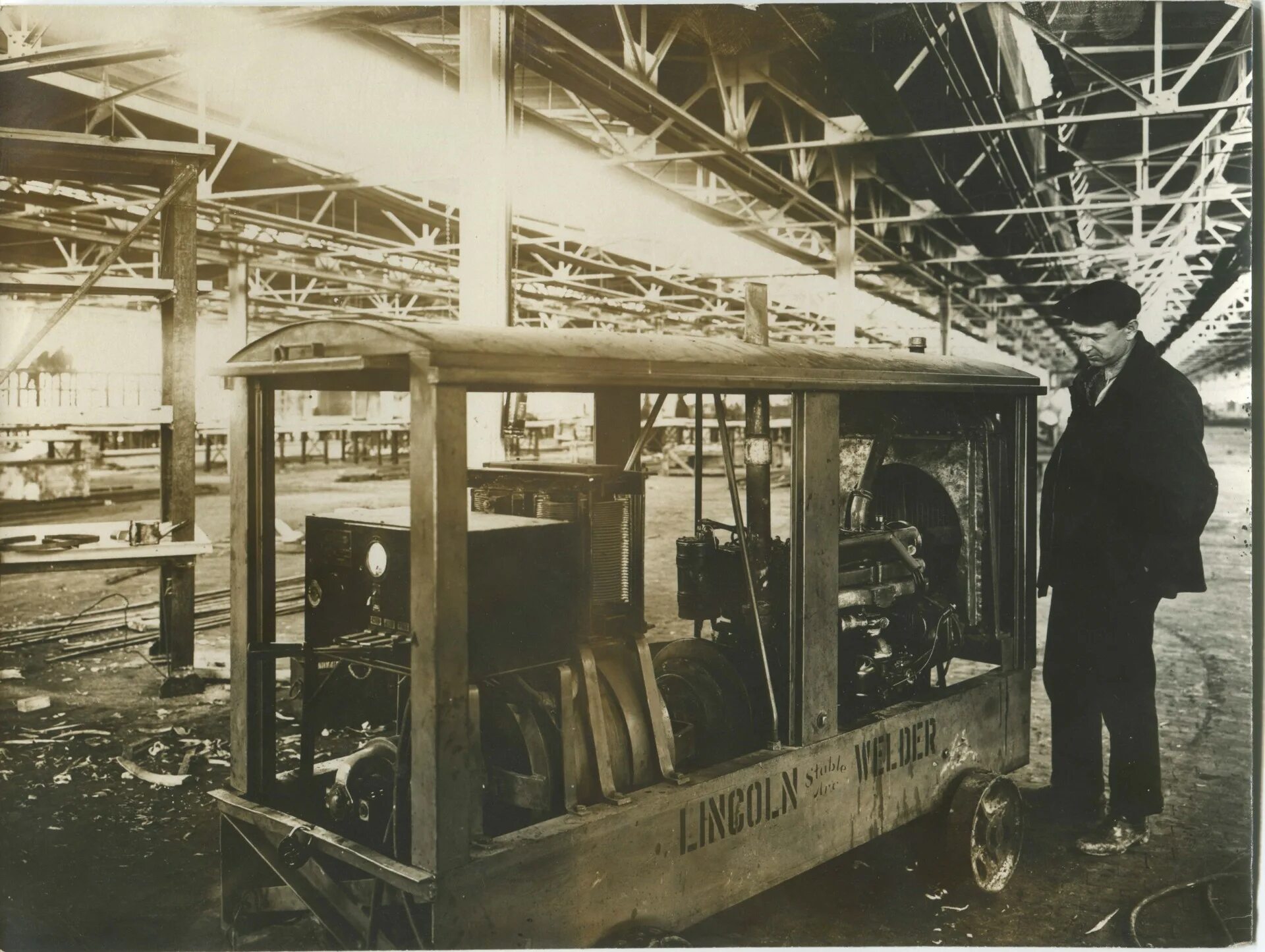 Волгоградский тракторный завод в 1930. Тракторный завод в сталинграде 1930. Т. Стз завод сталинград. Сталинград тракторный завод 1930.