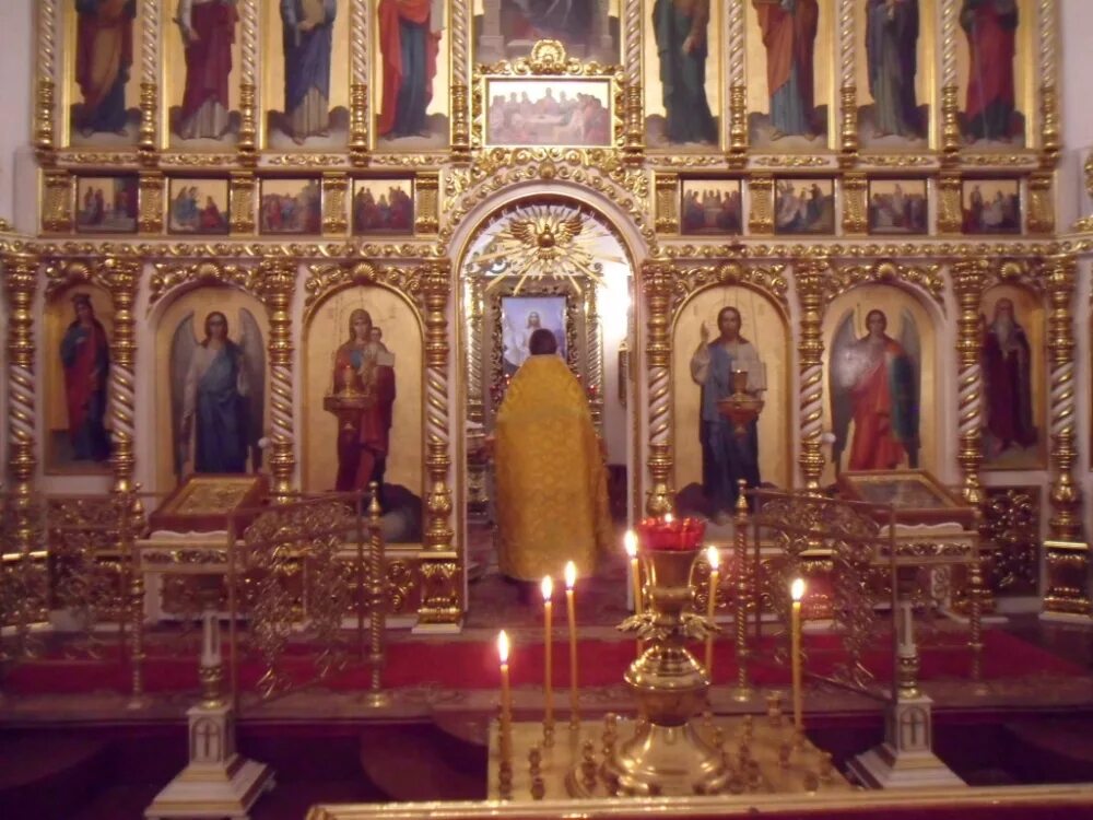 служба в ильинском храме. полукотельниково. сергиево-посадская и дмитровская епархия. церковь в овраге в сергиев посад.