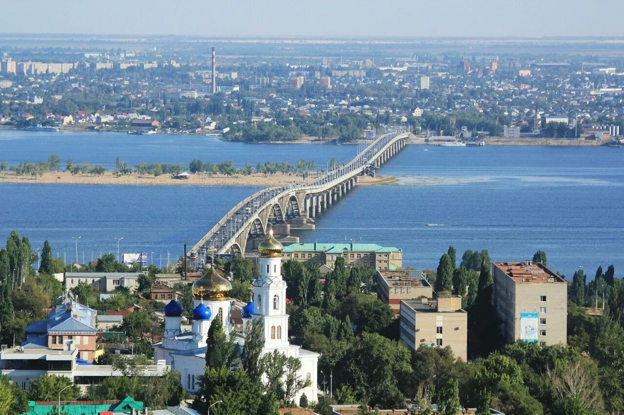 Поволжская столица. Нижний Новгород столица Поволжья. Столица Саратова. Волга Саратов. Самара город на Волге.