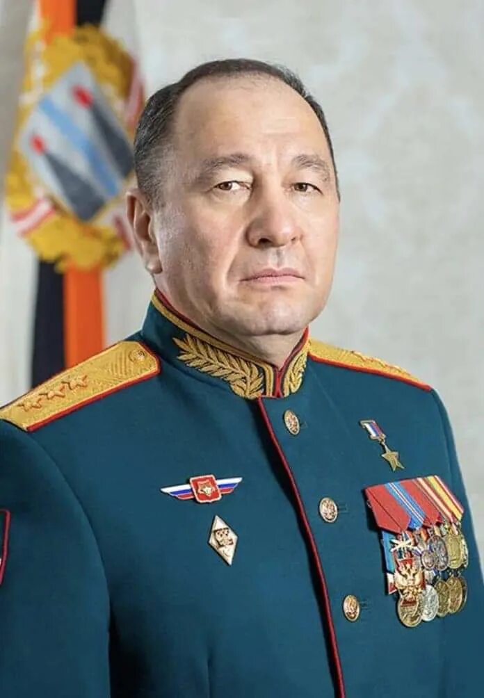Фрунзе командующий восточным фронтом. Кто командовал востоком. Кто командовал востоком. Кто командовал востоком. Маршал василевский 1943.