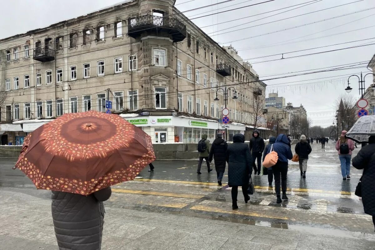 Погода область дождя. Небольшой дождь небольшой снег. Луганск дождь. Дождь в Челябинске. Московская Саратов дождь.