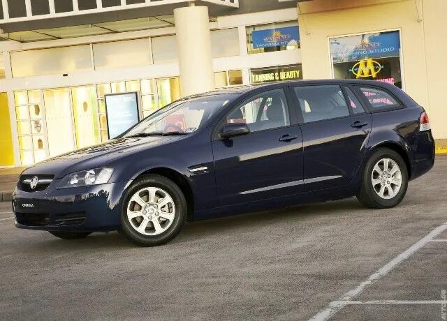 Ford Taurus 5 поколение седан