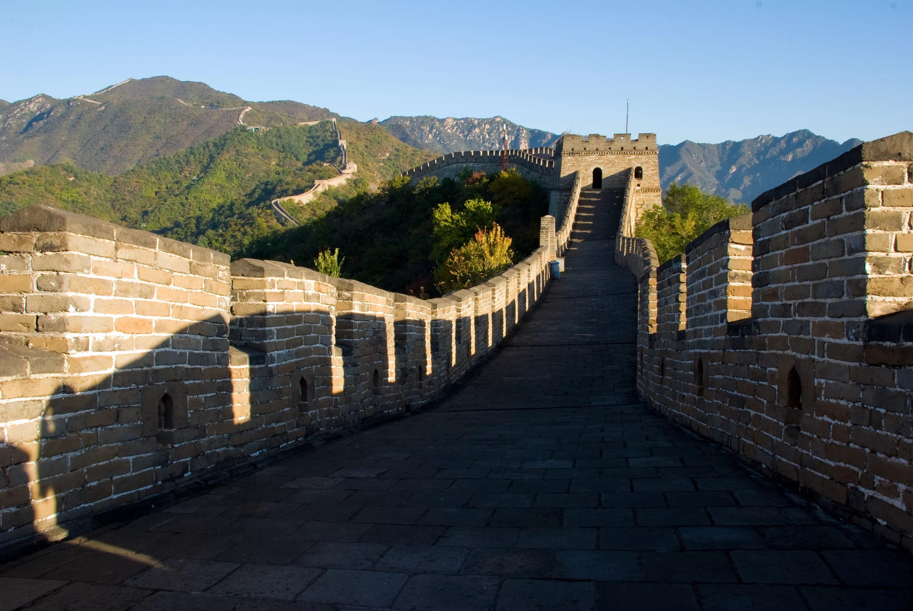 Мутяньюй Великая китайская стена. Участок Великой китайской стены Мутяньюй. Участок Великой китайской стены Мутяньюй, Пекин, Китай. Великая китайская стена (Северный Китай).